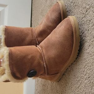 Ugg Bailey Button boot
